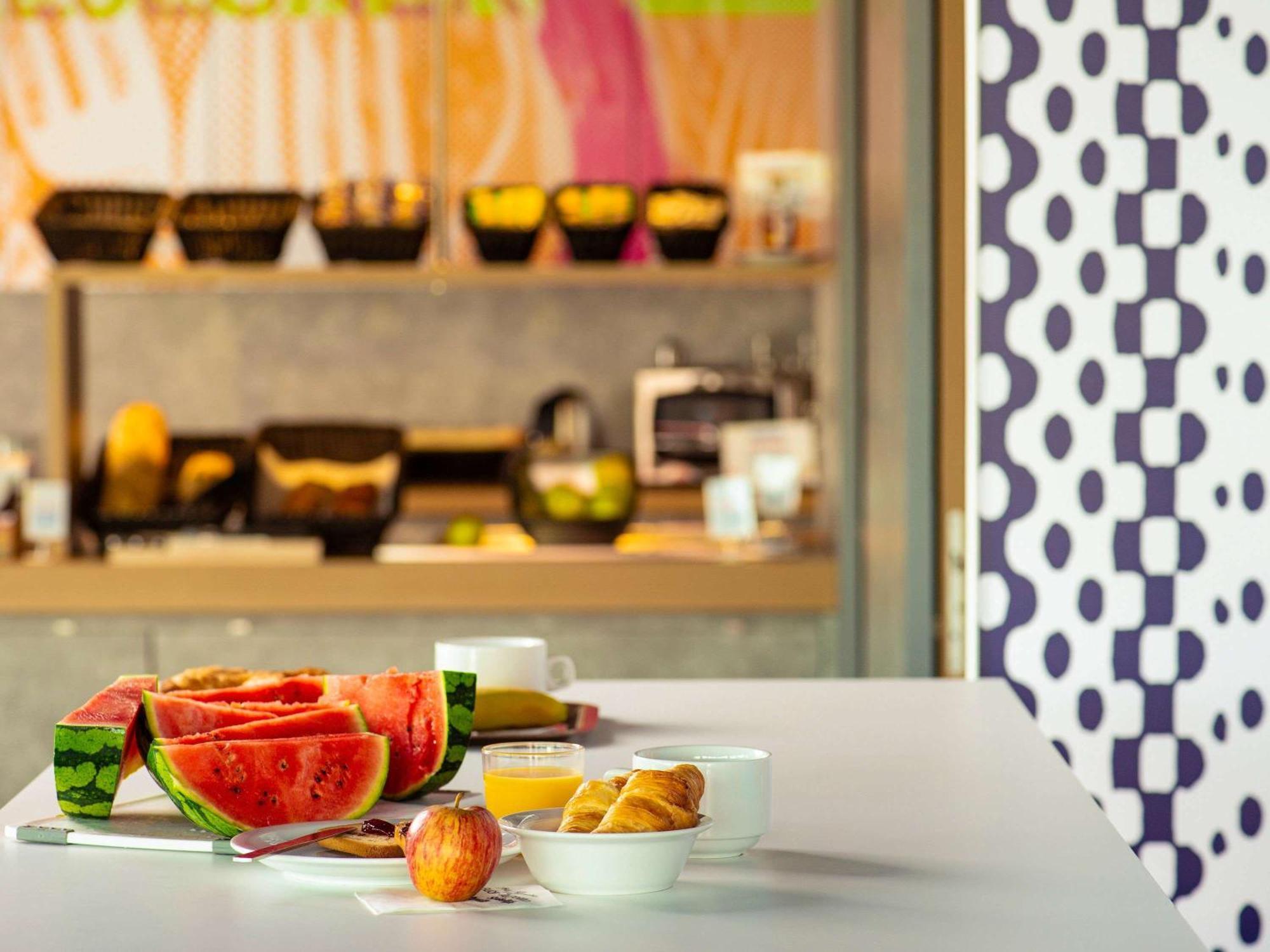 Ibis Budget Macon Creches 尚特 外观 照片
